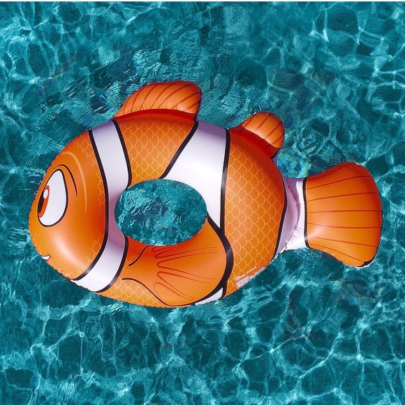 Nemo Fish-Shaped Pool Float - Picture 2 of 4